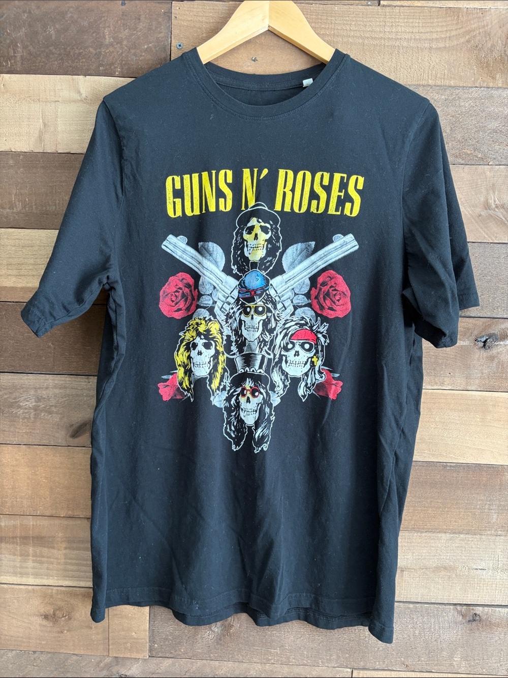 Guns N' Roses Black Short-Sleeve Graphic Tee